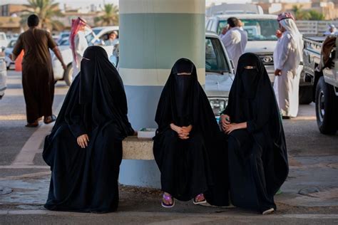 saudi arabia rules for women